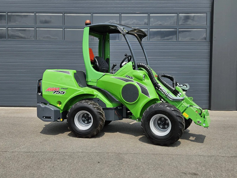 Avant 755i Rental mini-shovel - מעמיס רצועות קומפקטי: תמונה 2 Avant 755i Rental mini-shovel - מעמיס רצועות קומפקטי: תמונה 2