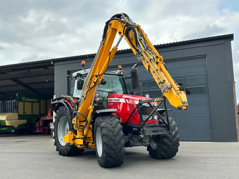 Massey Ferguson 6713S Dyna 6 - טרקטור חקלאי: תמונה 1 Massey Ferguson 6713S Dyna 6 - טרקטור חקלאי: תמונה 1