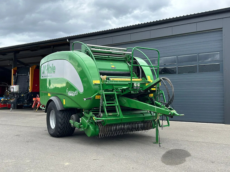 McHale Fusion 3 plus, bj 2015, balenstand 36.053 - מכונה חקלאית: תמונה 1 McHale Fusion 3 plus, bj 2015, balenstand 36.053 - מכונה חקלאית: תמונה 1