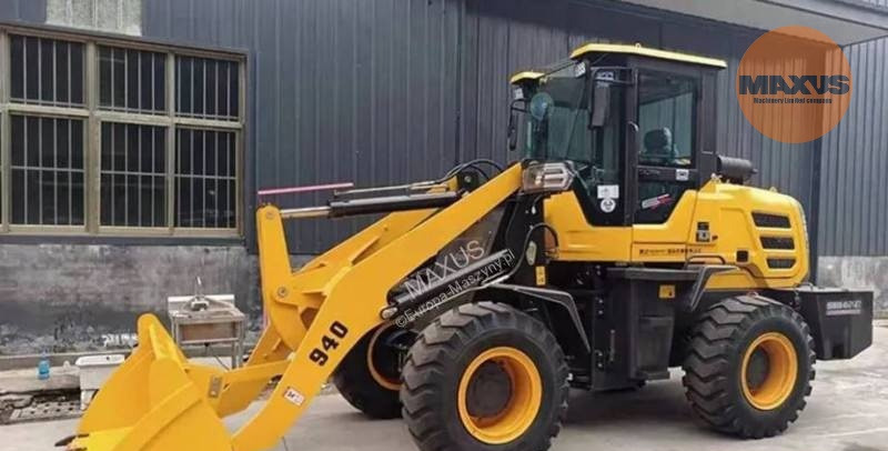 Maxus Maxus Bobcat Loader 4x4 - מעמיס גלגלים: תמונה 1 Maxus Maxus Bobcat Loader 4x4 - מעמיס גלגלים: תמונה 1