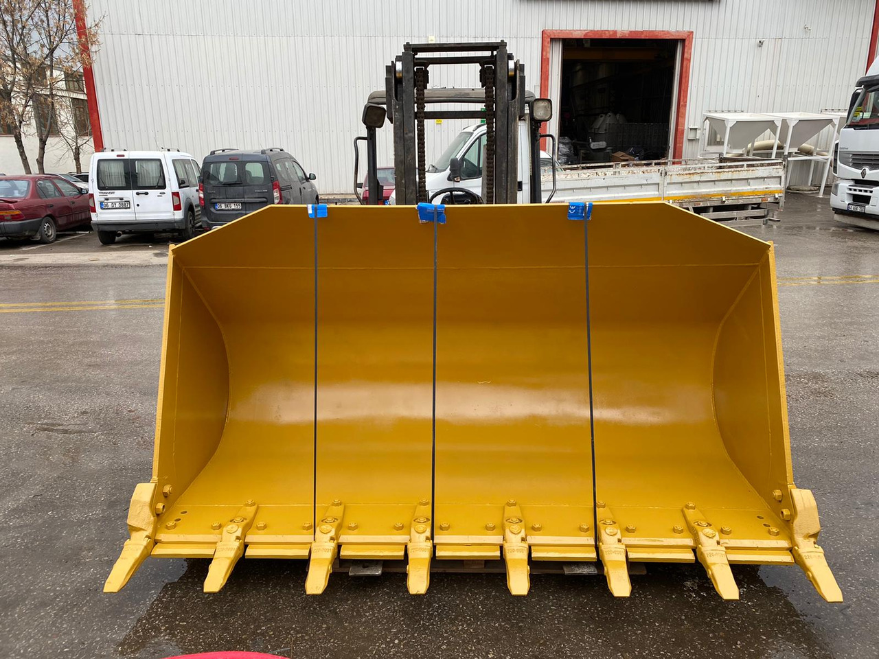 CAT 950 - דלי מעמיס עבור מעמיס: תמונה 4 CAT 950 - דלי מעמיס עבור מעמיס: תמונה 4