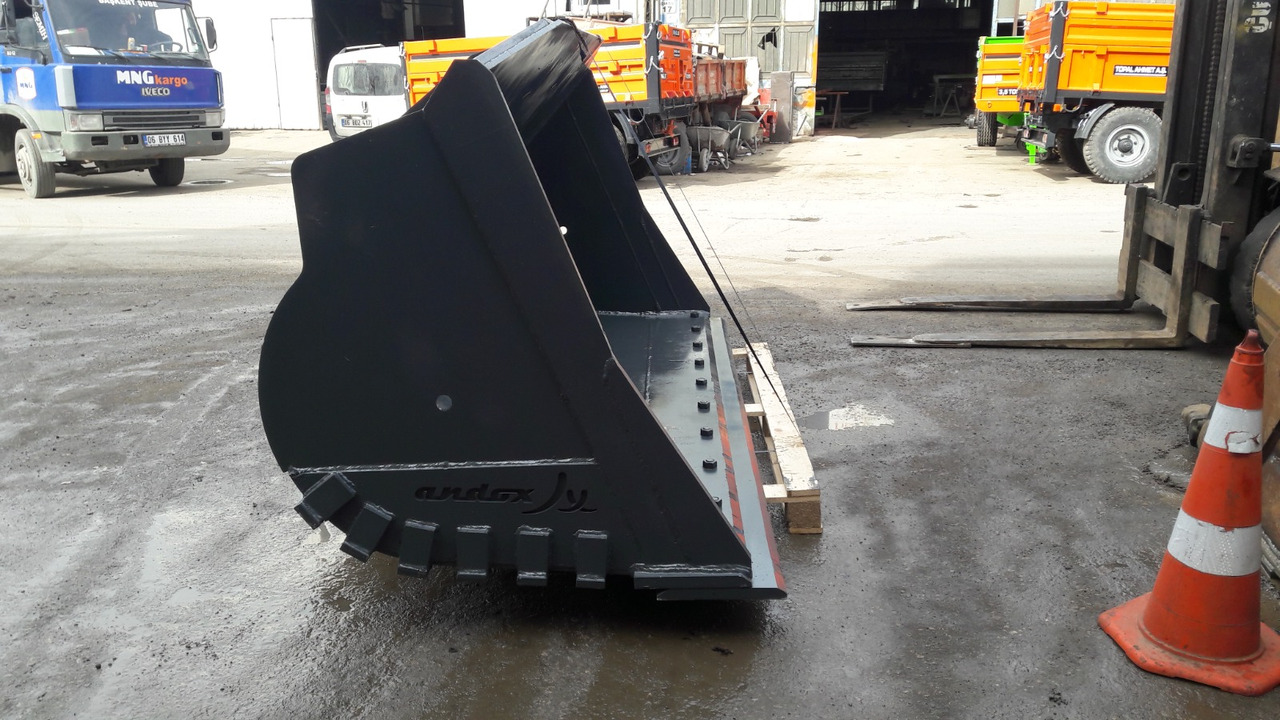 Hyundai HL770 - דלי מעמיס עבור מכונת בנייה: תמונה 3 Hyundai HL770 - דלי מעמיס עבור מכונת בנייה: תמונה 3