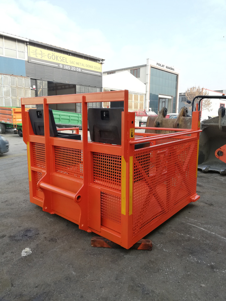 Manitou Basket attachment - דלי עבור מחפר הריסה: תמונה 5 Manitou Basket attachment - דלי עבור מחפר הריסה: תמונה 5