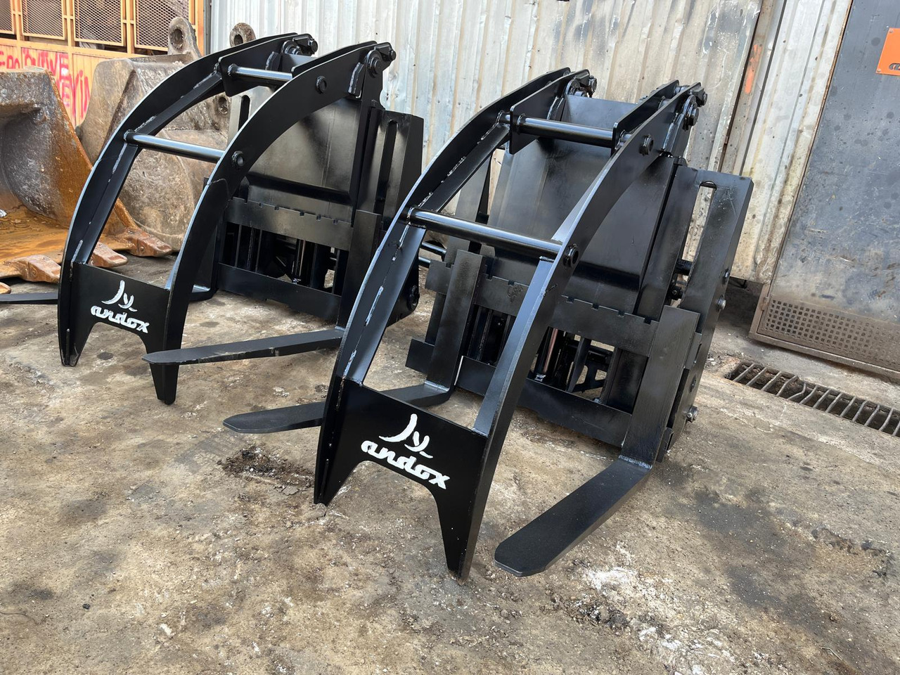 - מהדק עבור מחפר: תמונה 4 - מהדק עבור מחפר: תמונה 4