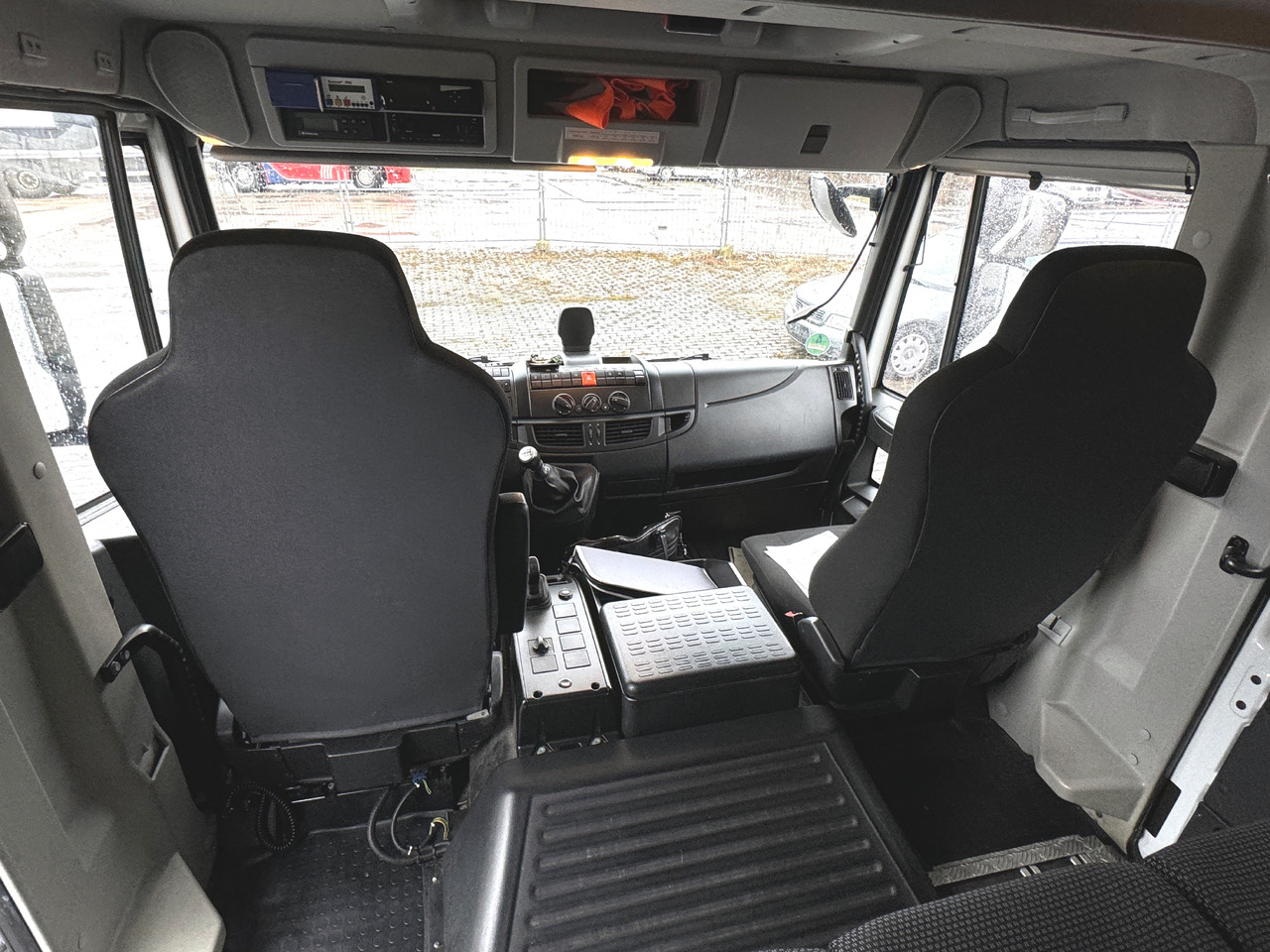 משאית קירור עבור הובלה של מזון IVECO 80-190: תמונה 14