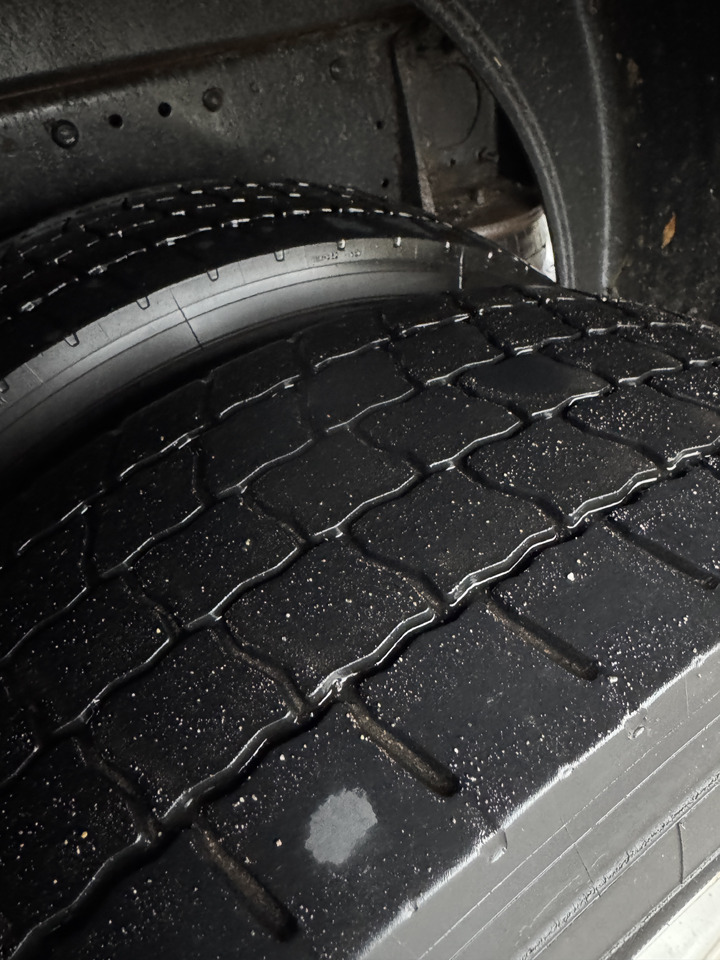 MAN 12.250 - משאית וילונות צד: תמונה 5 MAN 12.250 - משאית וילונות צד: תמונה 5