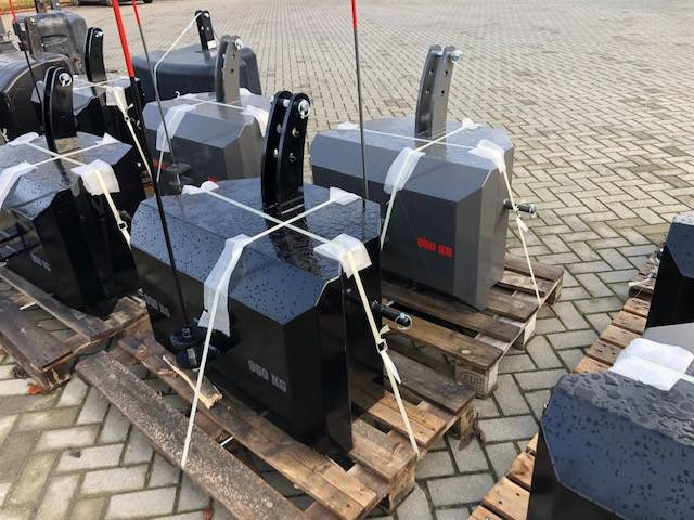 Bemu 950 KG Stalen gewicht - משקל נגד עבור מכונה חקלאית: תמונה 3 Bemu 950 KG Stalen gewicht - משקל נגד עבור מכונה חקלאית: תמונה 3