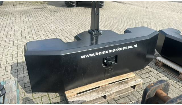 חָדָשׁ משקל נגד עבור מכונה חקלאית Gewichtenblok 2500 KG Ertscomposiet: תמונה 13