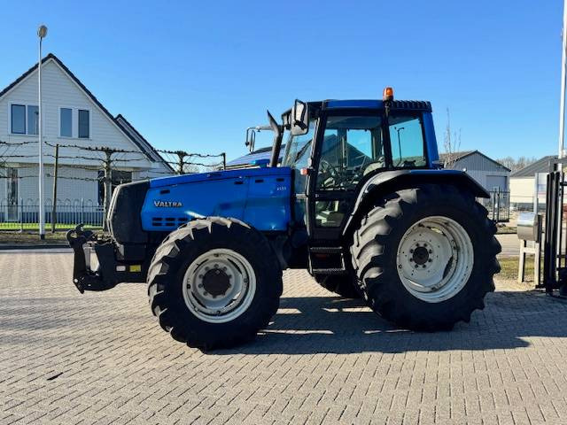 Valtra 8550 Hitech! - טרקטור חקלאי: תמונה 3 Valtra 8550 Hitech! - טרקטור חקלאי: תמונה 3