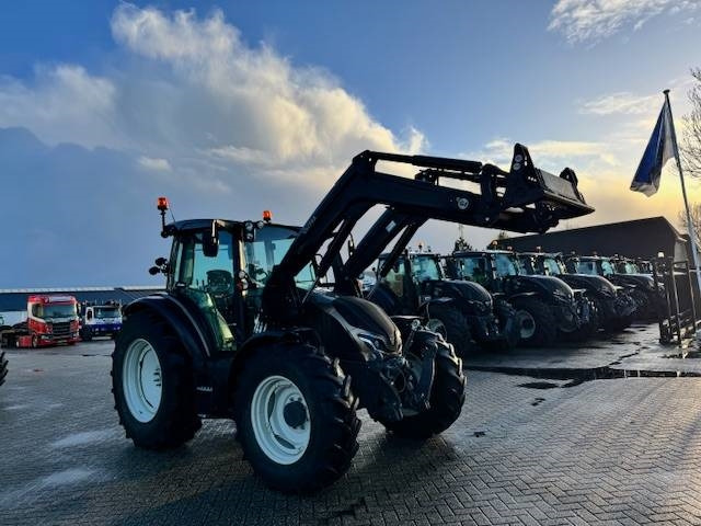 Valtra G115 hitech, 1625 uur, G4 voorlader! - טרקטור חקלאי: תמונה 5 Valtra G115 hitech, 1625 uur, G4 voorlader! - טרקטור חקלאי: תמונה 5