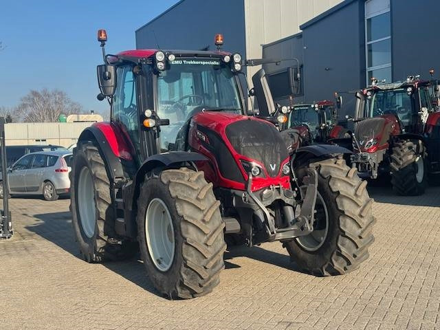 Valtra N134 Hitech - טרקטור חקלאי: תמונה 3 Valtra N134 Hitech - טרקטור חקלאי: תמונה 3