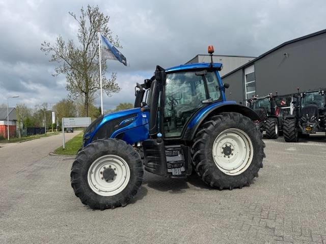 Valtra N134 Versu Smart Touch, GPS - טרקטור חקלאי: תמונה 2 Valtra N134 Versu Smart Touch, GPS - טרקטור חקלאי: תמונה 2