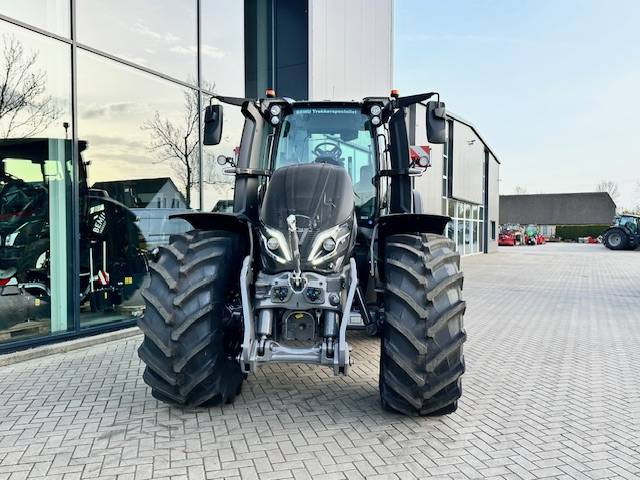 חָדָשׁ טרקטור חקלאי Valtra Q225 Alle opties! ook twintrac!: תמונה 11