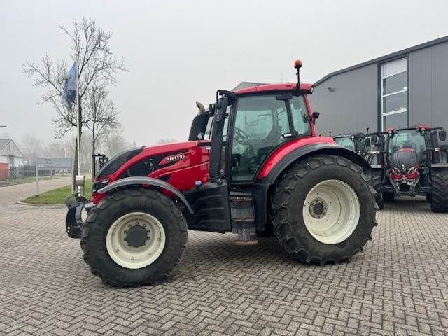 Valtra T144 Hitech - טרקטור חקלאי: תמונה 2 Valtra T144 Hitech - טרקטור חקלאי: תמונה 2