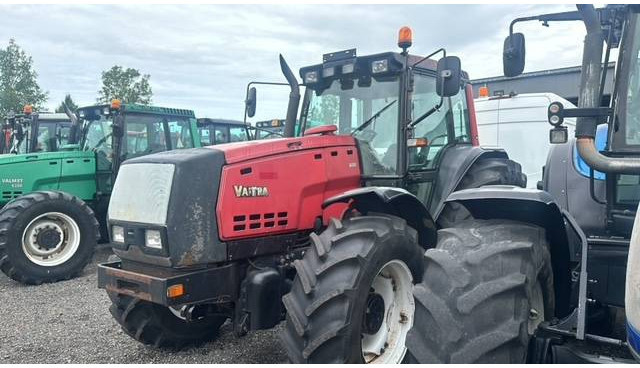Valtra Valmet 8450, Voorasvering! - טרקטור חקלאי: תמונה 2 Valtra Valmet 8450, Voorasvering! - טרקטור חקלאי: תמונה 2
