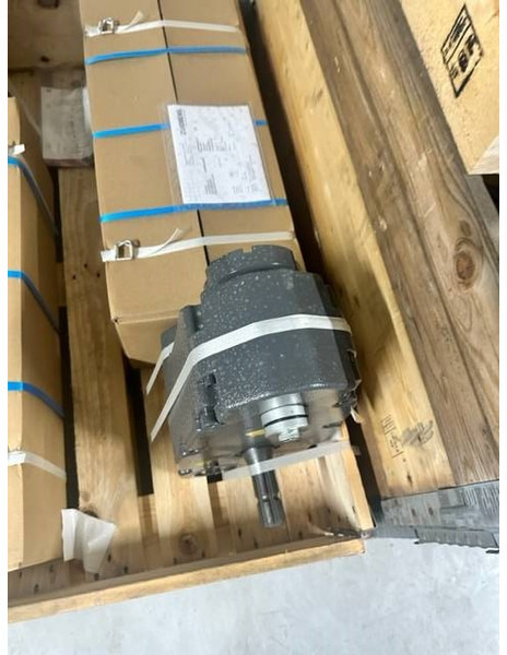 Valtra Zuidberg Front T4 en T5 T144-T255 - חלקי חילוף עבור מכונה חקלאית: תמונה 5 Valtra Zuidberg Front T4 en T5 T144-T255 - חלקי חילוף עבור מכונה חקלאית: תמונה 5