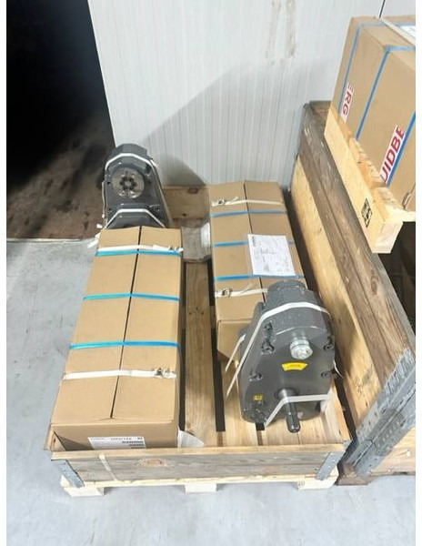 Valtra Zuidberg Front T4 en T5 T144-T255 - חלקי חילוף עבור מכונה חקלאית: תמונה 4 Valtra Zuidberg Front T4 en T5 T144-T255 - חלקי חילוף עבור מכונה חקלאית: תמונה 4