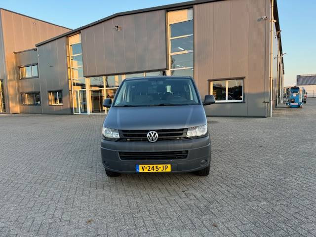Volkswagen Transporter 140Pk Dubbele cabine - כלי רכב מסחרי עם לוח: תמונה 5 Volkswagen Transporter 140Pk Dubbele cabine - כלי רכב מסחרי עם לוח: תמונה 5