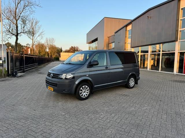 Volkswagen Transporter 140Pk Dubbele cabine - כלי רכב מסחרי עם לוח: תמונה 1 Volkswagen Transporter 140Pk Dubbele cabine - כלי רכב מסחרי עם לוח: תמונה 1