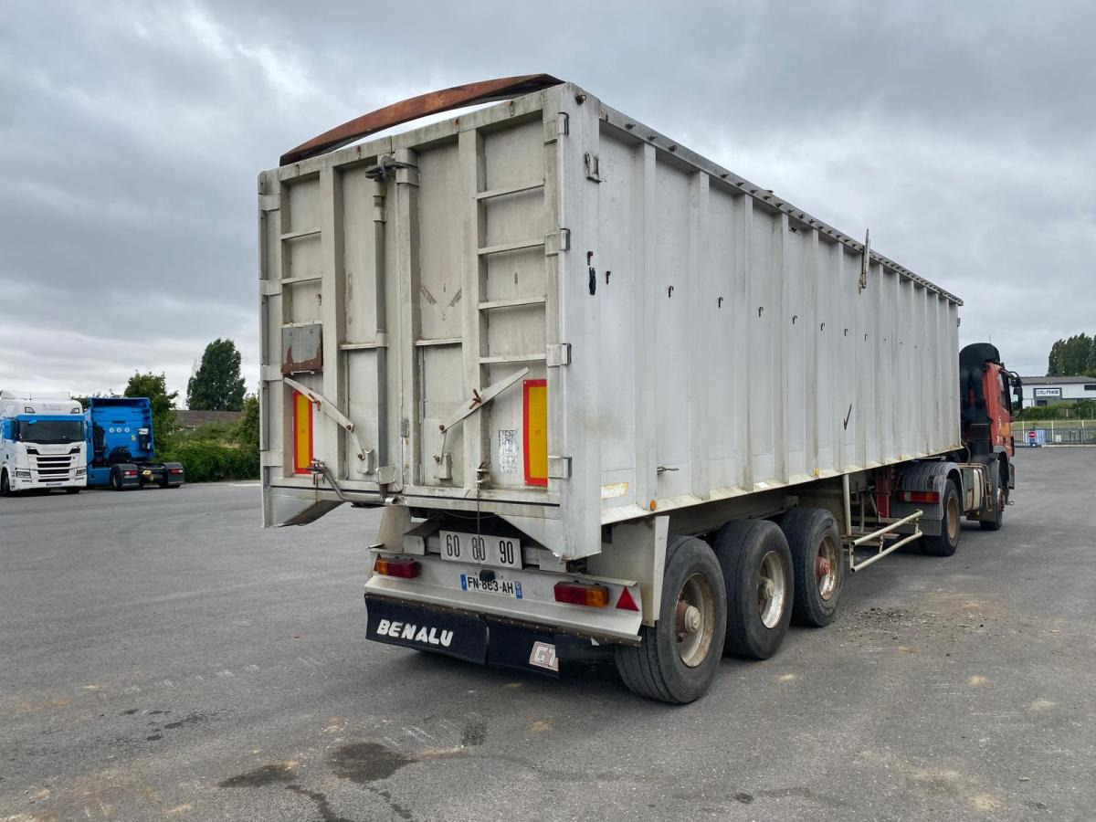 Benalu - סמיטריילר עם מזהיר: תמונה 3 Benalu - סמיטריילר עם מזהיר: תמונה 3