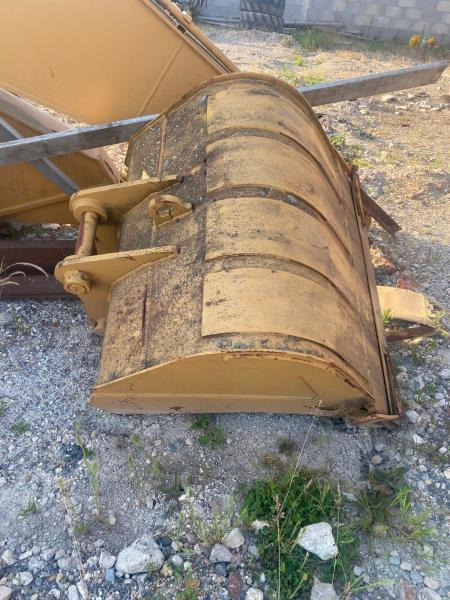 Bras Long Caterpillar 325 + Godet Neuf - זרוע עבור מכונת בנייה: תמונה 4 Bras Long Caterpillar 325 + Godet Neuf - זרוע עבור מכונת בנייה: תמונה 4