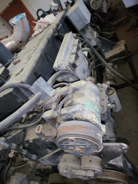 Cummins QSM11 - מנוע עבור מכונת בנייה: תמונה 2 Cummins QSM11 - מנוע עבור מכונת בנייה: תמונה 2