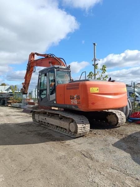 Hitachi ZX210LC-3 - מחפר סורק: תמונה 4 Hitachi ZX210LC-3 - מחפר סורק: תמונה 4