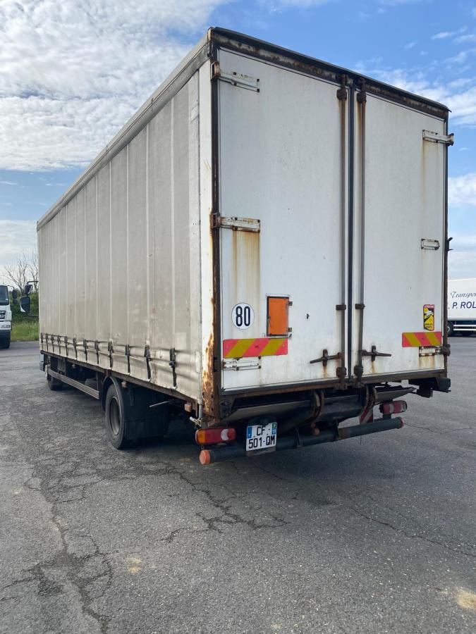 Renault 180 DXI - משאית וילונות צד: תמונה 4 Renault 180 DXI - משאית וילונות צד: תמונה 4