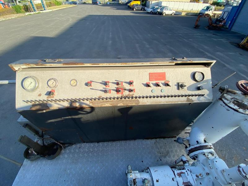 הַחכָּרָה Renault Premium 300 CV Renault Premium 300 CV: תמונה 15