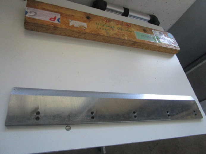 1X ERSATZMESSER FÜR EBA 551 LT - חלקי חילוף עבור מכונת הדפסה: תמונה 1 1X ERSATZMESSER FÜR EBA 551 LT - חלקי חילוף עבור מכונת הדפסה: תמונה 1