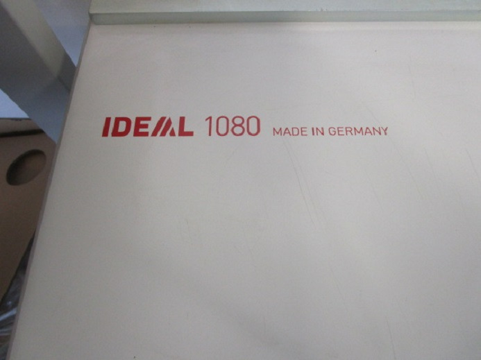 HEBELSCHNEIDER IDEAL 1080 - מכונת חיתוך נייר: תמונה 3 HEBELSCHNEIDER IDEAL 1080 - מכונת חיתוך נייר: תמונה 3