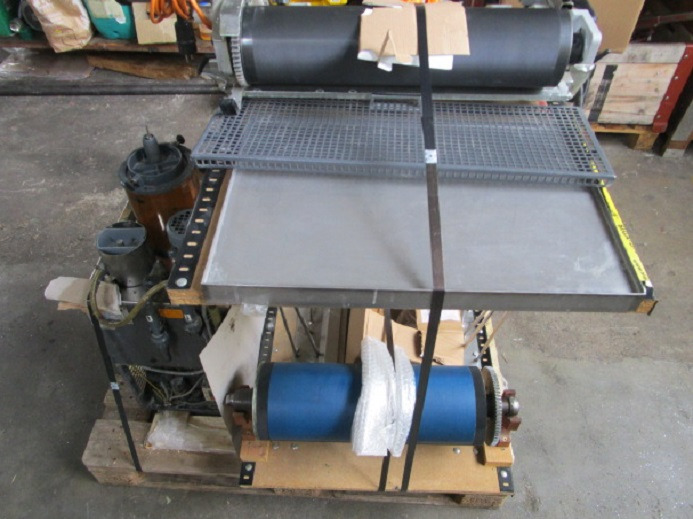 KOMPLETTES LACKWERK FÜR SM52-2-P - חלקי חילוף עבור מכונת הדפסה: תמונה 2 KOMPLETTES LACKWERK FÜR SM52-2-P - חלקי חילוף עבור מכונת הדפסה: תמונה 2