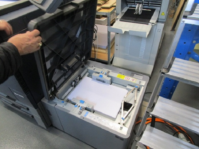 KONICA MINOLTA DEVELOP INEO+1060L - מכונת הדפסה דיגיטלית: תמונה 4 KONICA MINOLTA DEVELOP INEO+1060L - מכונת הדפסה דיגיטלית: תמונה 4