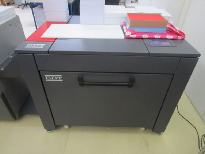 LANGBOGENANLEGER VX 370 FEEDER RICOH - מכונת הדפסה: תמונה 1 LANGBOGENANLEGER VX 370 FEEDER RICOH - מכונת הדפסה: תמונה 1