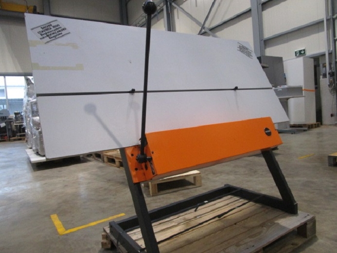 PLATTENSTANZE BACHER CONTROL 2000 - מכונת הדפסה: תמונה 2 PLATTENSTANZE BACHER CONTROL 2000 - מכונת הדפסה: תמונה 2