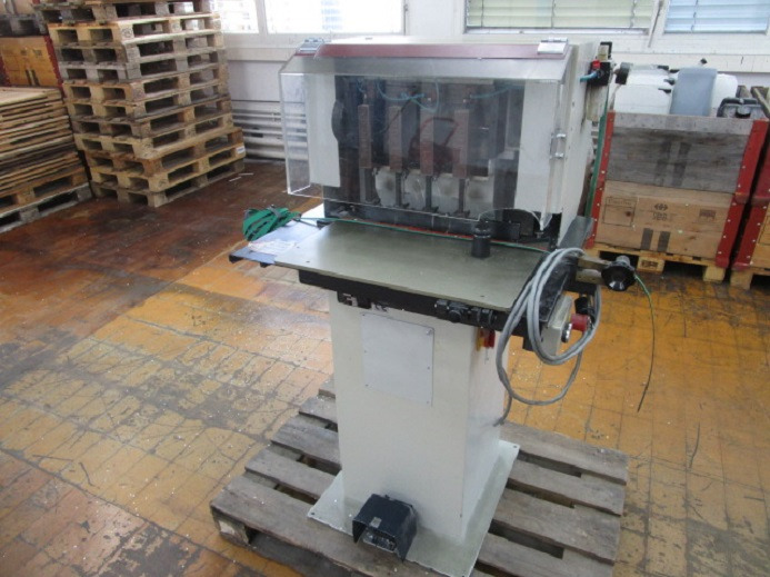 VIERSPINDEL BOHRMASCHINE DÜRSELEN PB 04 - מכונת הדפסה: תמונה 1 VIERSPINDEL BOHRMASCHINE DÜRSELEN PB 04 - מכונת הדפסה: תמונה 1