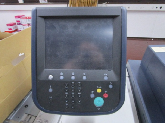 XEROX VERSANT 180 PRESS - מכונת הדפסה דיגיטלית: תמונה 5 XEROX VERSANT 180 PRESS - מכונת הדפסה דיגיטלית: תמונה 5