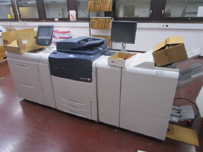 XEROX VERSANT 180 PRESS - מכונת הדפסה דיגיטלית: תמונה 1 XEROX VERSANT 180 PRESS - מכונת הדפסה דיגיטלית: תמונה 1