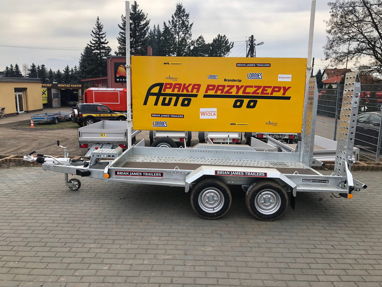 PRZYCZEPA LAWETA DO MINIKOPARKI BUDOWLANA DMC 2700 2,8x1,3 / CONSTRUCTION MINI EXCAVATOR TRANSPORTER TRAILER DMC 2700 2.8x1.3 - קרון נגרר לצמחים: תמונה 2 PRZYCZEPA LAWETA DO MINIKOPARKI BUDOWLANA DMC 2700 2,8x1,3 / CONSTRUCTION MINI EXCAVATOR TRANSPORTER TRAILER DMC 2700 2.8x1.3 - קרון נגרר לצמחים: תמונה 2