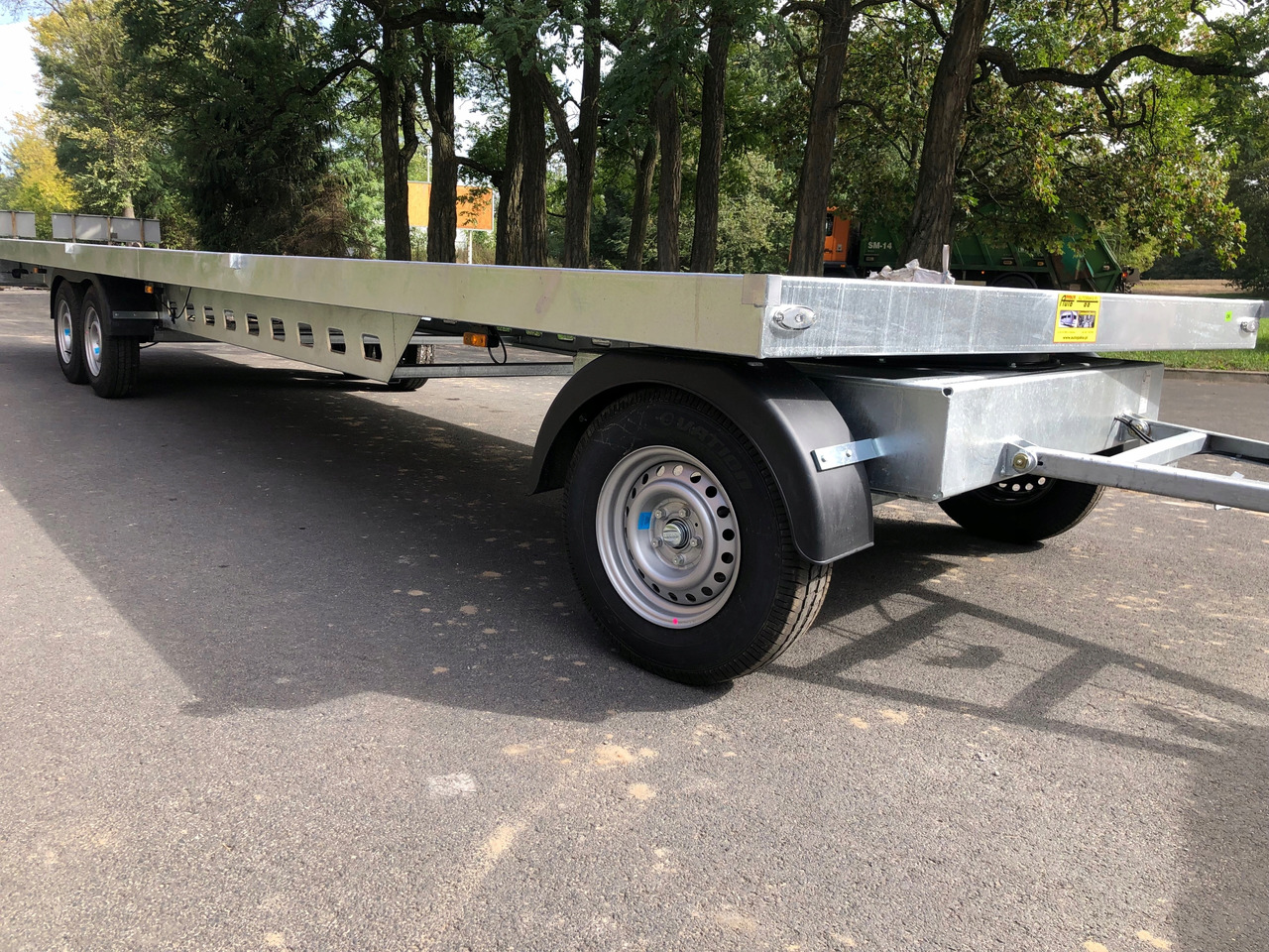 PRZYCZEPA OBROTNICA PLATFORMA 8m 3500 KG / TURNTABLE PLATFORM TRAILER 8m 3500 KG - קרון נגרר צד נופל/ שטוח: תמונה 5 PRZYCZEPA OBROTNICA PLATFORMA 8m 3500 KG / TURNTABLE PLATFORM TRAILER 8m 3500 KG - קרון נגרר צד נופל/ שטוח: תמונה 5