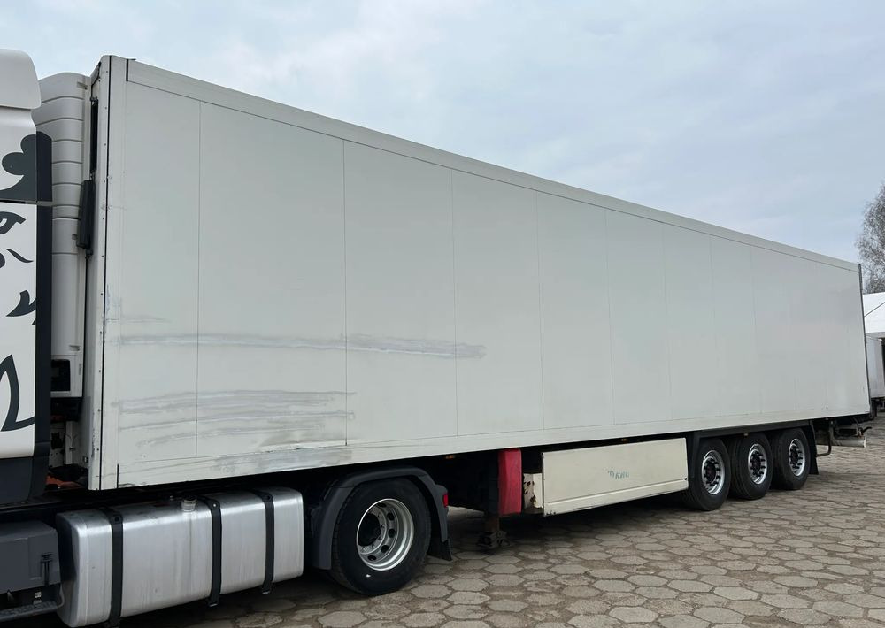 Krone CARRIER VECTOR 1550 / GRUBA ŚCIANA 7 CM / NOWE OPONY / 2017 ROK !! - סמיטריילר עם קירור: תמונה 4 Krone CARRIER VECTOR 1550 / GRUBA ŚCIANA 7 CM / NOWE OPONY / 2017 ROK !! - סמיטריילר עם קירור: תמונה 4