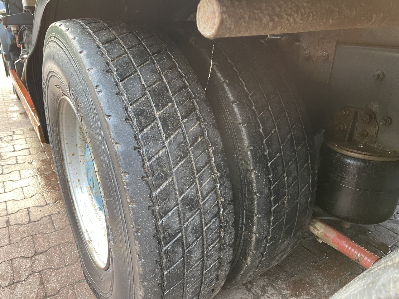 משאית ואקום Mercedes-Benz 2531L: תמונה 18