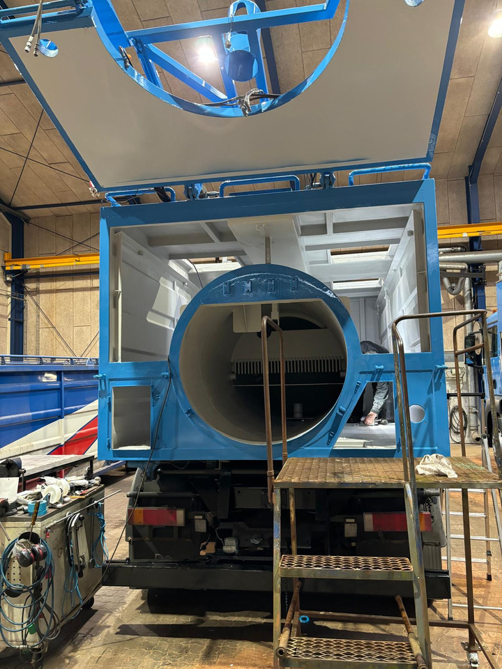 DAF VacuDrain 1127 - משאית ואקום: תמונה 4 DAF VacuDrain 1127 - משאית ואקום: תמונה 4