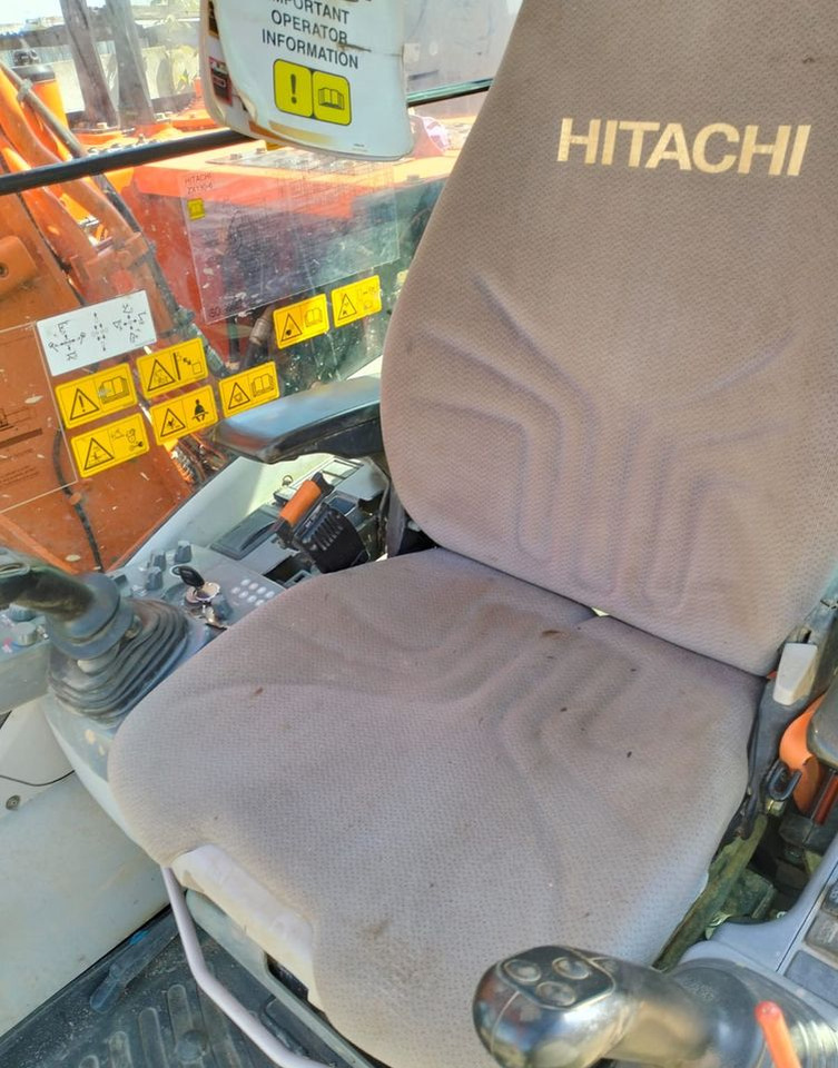 Hitachi ZX130 LCN-6 - מחפר סורק: תמונה 5 Hitachi ZX130 LCN-6 - מחפר סורק: תמונה 5