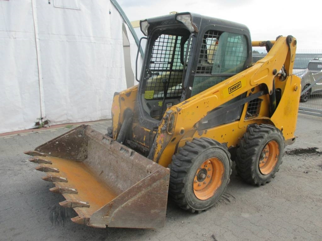 Bobcat S 530 - מעמיס היגוי החלקה: תמונה 2 Bobcat S 530 - מעמיס היגוי החלקה: תמונה 2