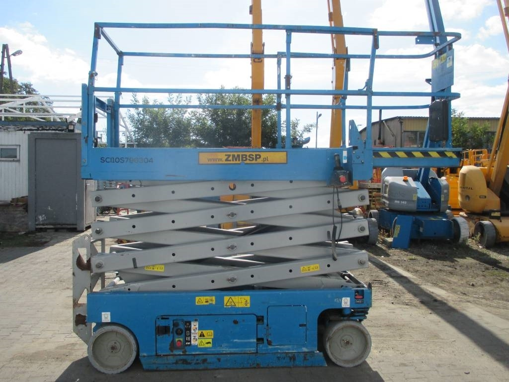 Genie GS 2632 - מעלית מספריים: תמונה 5 Genie GS 2632 - מעלית מספריים: תמונה 5