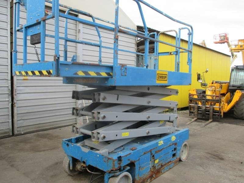 Genie GS 2646 - מעלית מספריים: תמונה 2 Genie GS 2646 - מעלית מספריים: תמונה 2