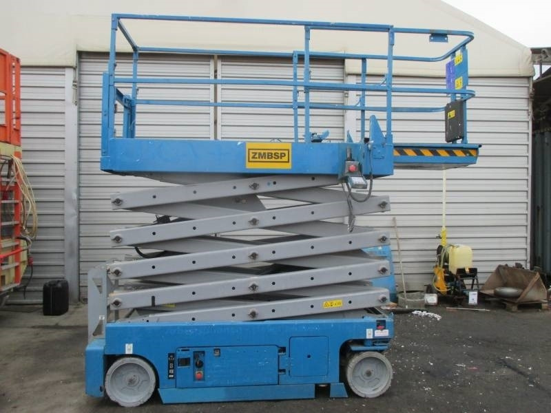 Genie GS 3232 - מעלית מספריים: תמונה 1 Genie GS 3232 - מעלית מספריים: תמונה 1