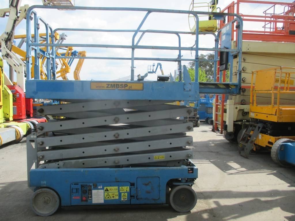Genie GS 3246  - מעלית מספריים: תמונה 5 Genie GS 3246  - מעלית מספריים: תמונה 5