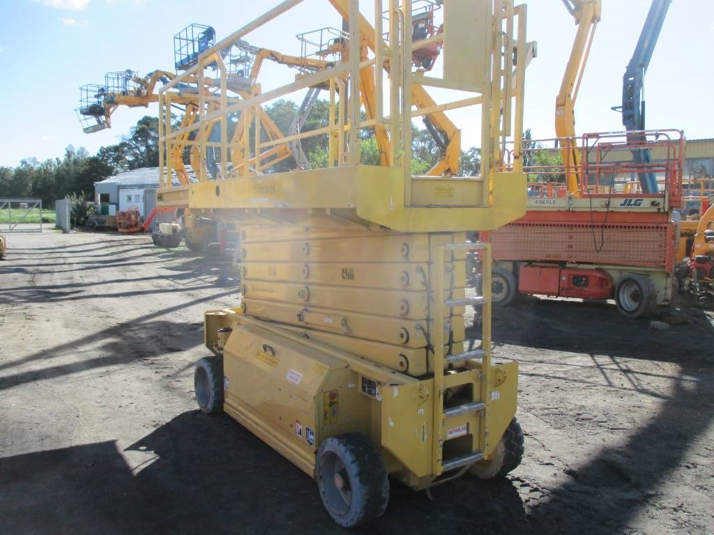 HAB S142-12E2WD  - מעלית מספריים: תמונה 5 HAB S142-12E2WD  - מעלית מספריים: תמונה 5